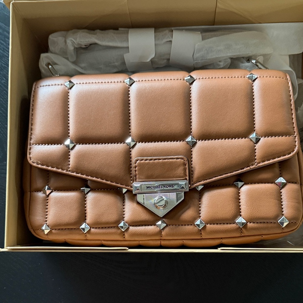 Michael Kors SoHo large quilted studded shoulder bag. Tan with silver.